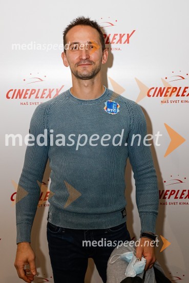  Sašo Bertoncelj, telovadecMatrica obuditev, premiera filma v Cineplexx Kranj