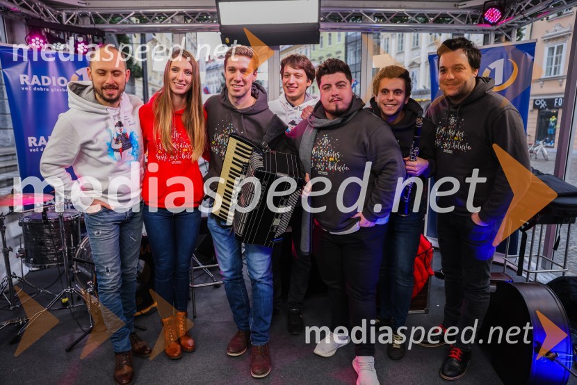 Ansambel Saša Avsenika 28-urni dobrodelni maraton Radia 1