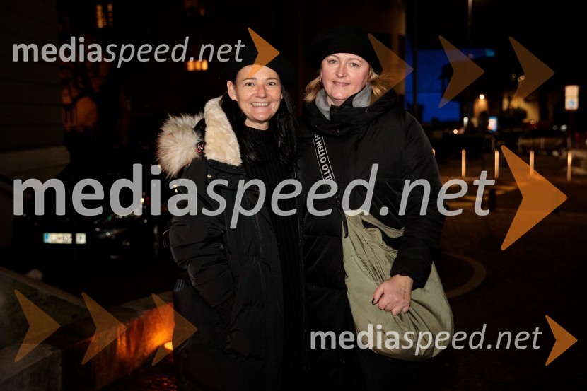  Julijana Zimic;  Sonja SevšekJacques in njegov gospodar, premiera drame