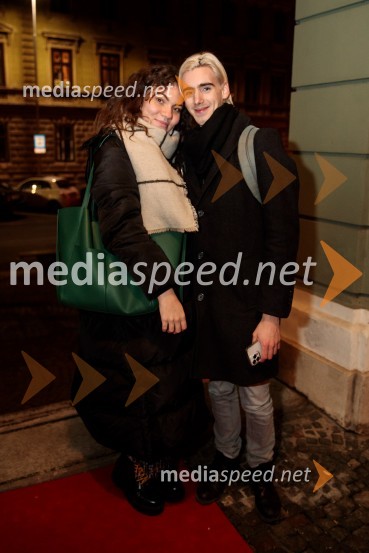  Kaja Čelan;  Tilen Oblak, asistent dramaturginjeJacques in njegov gospodar, premiera drame