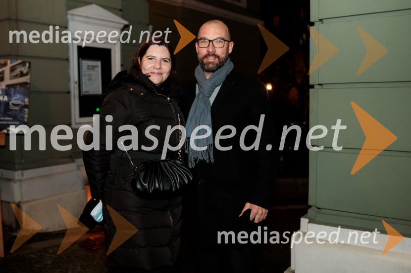  Teja Pelko, novinarka, Svet24;  ... Jacques in njegov gospodar, premiera drame