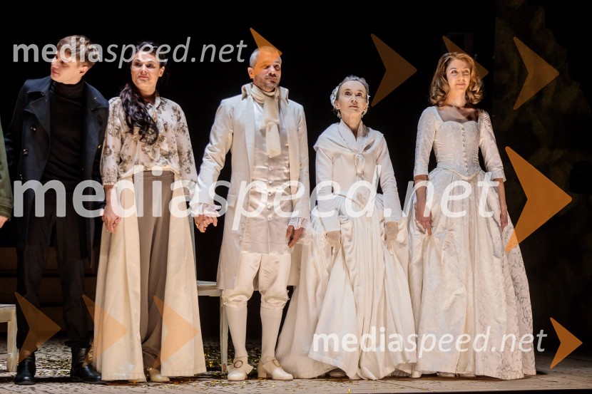  Timon Šturbej, igralec;  Pia Zemljič, igralka;  Primož Vrhovec, igralec;  Veronika Drolc, igralka;  Eva Jesenovec, igralkaJacques in njegov gospodar, premiera drame