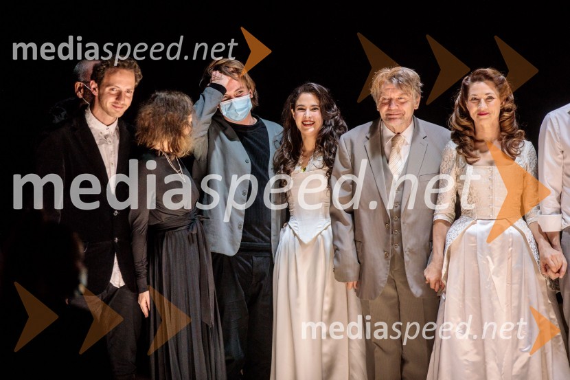  ... ;  ... ;  Saša Pavlin Stošić, igralka;  Zvone Hribar, igralec;  Sabina  Kogovšek, igralkaJacques in njegov gospodar, premiera drame