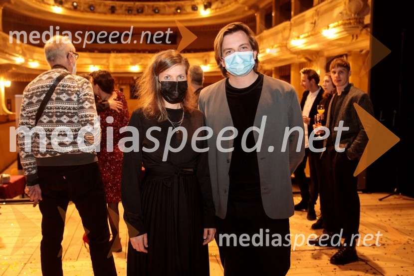  Staša Prah, dramaturginja;  Dorian Šilec Petek, režiser, scenograf in oblikovalec lučiJacques in njegov gospodar, premiera drame