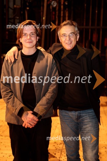  Dorian Šilec Petek, režiser, scenograf in oblikovalec luči;   Igor  Samobor, igralec, ravnatelj SNG Drama LjubljanaJacques in njegov gospodar, premiera drame