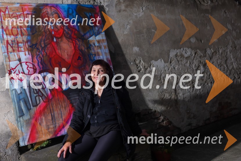  Jasna Klara Kozar , akademska slikarka, Galerija 3xJasna Klara Kozar, portret akademske slikarke