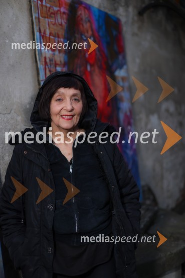  Jasna Klara Kozar , akademska slikarka, Galerija 3xJasna Klara Kozar, portret akademske slikarke