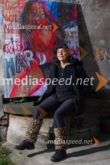  Jasna Klara Kozar , akademska slikarka, Galerija 3xJasna Klara Kozar, portret akademske slikarke