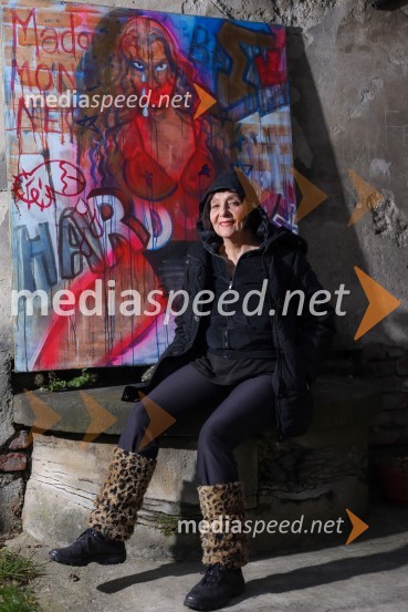  Jasna Klara Kozar , akademska slikarka, Galerija 3xJasna Klara Kozar, portret akademske slikarke