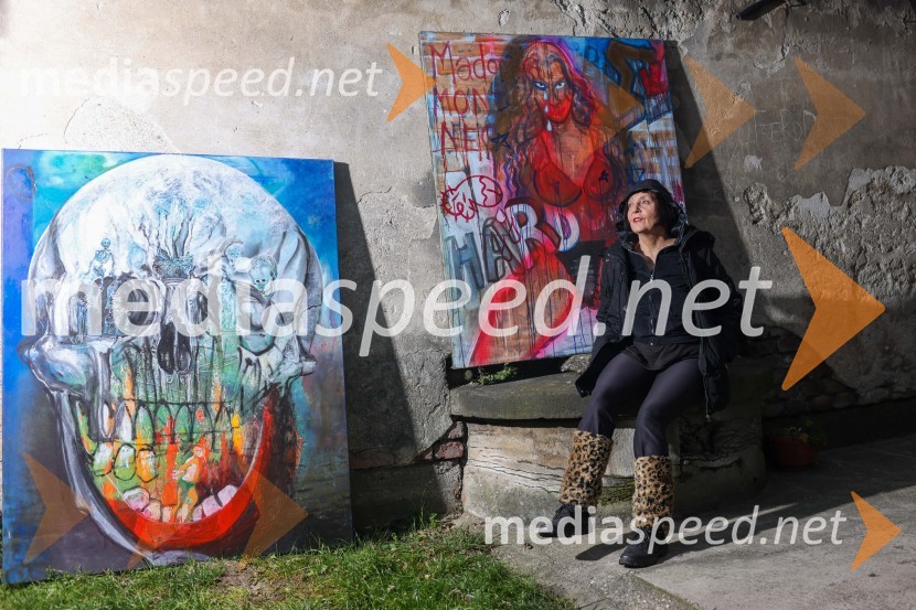  Jasna Klara Kozar , akademska slikarka, Galerija 3xJasna Klara Kozar, portret akademske slikarke