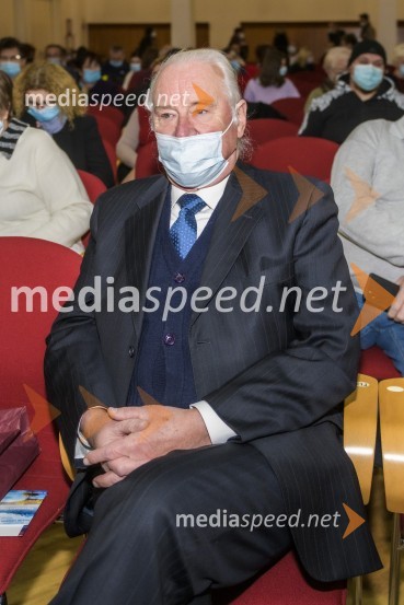  Ervin Hartman,  umetniški vodja in dirigent, KUD Pošta Maribor35. tradicionalni novoletni koncert Pihalnega orkestra Pošta Maribor