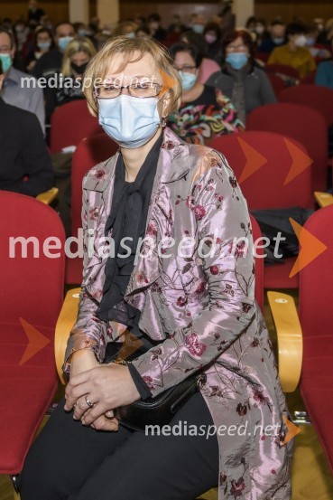   Karmen Lebe Greif, predsednica KUD Pošta in članica uprave Pošte Slovenije.35. tradicionalni novoletni koncert Pihalnega orkestra Pošta Maribor