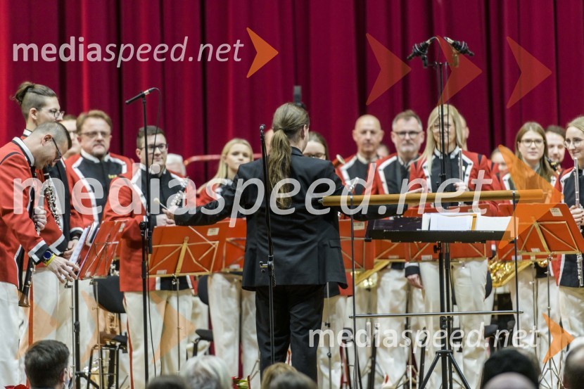 35. tradicionalni novoletni koncert Pihalnega orkestra Pošta Maribor