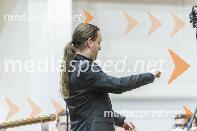  Aleksander Čonč, KUD Pošta35. tradicionalni novoletni koncert Pihalnega orkestra Pošta Maribor