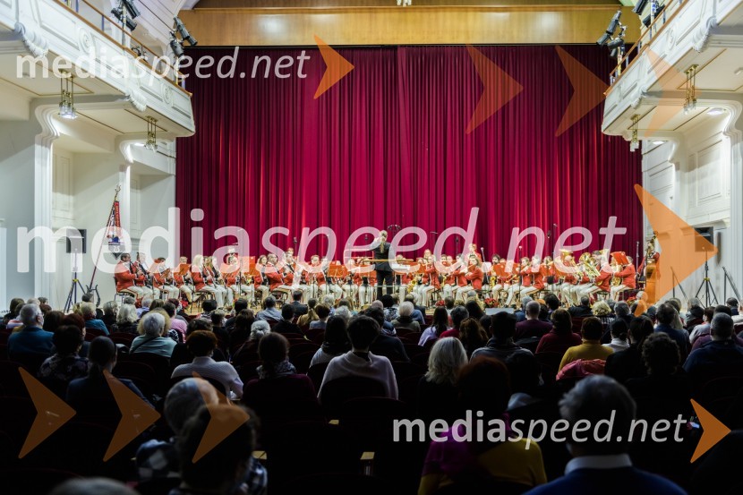 35. tradicionalni novoletni koncert Pihalnega orkestra Pošta Maribor