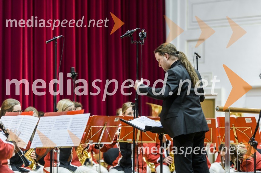  Aleksander Čonč, KUD Pošta35. tradicionalni novoletni koncert Pihalnega orkestra Pošta Maribor