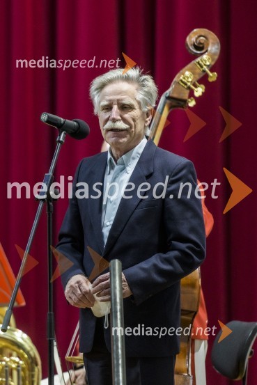 mag. Franci Pivec, nekdanji Predsednik Zveze kulturnih društev Slovenije35. tradicionalni novoletni koncert Pihalnega orkestra Pošta Maribor