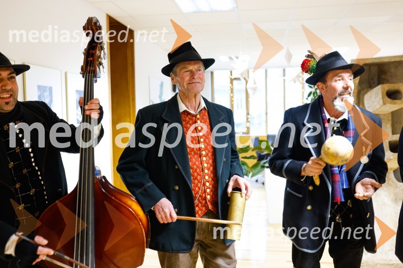 Obisk kolednikov na MO Kranj