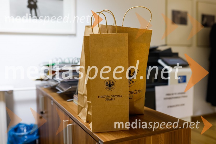 Obisk kolednikov na MO Kranj