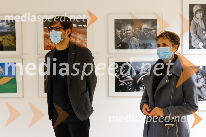  Matjaž Rakovec, župan Mestne občine Kranj;  Ines Zabret, MOKObisk kolednikov na MO Kranj