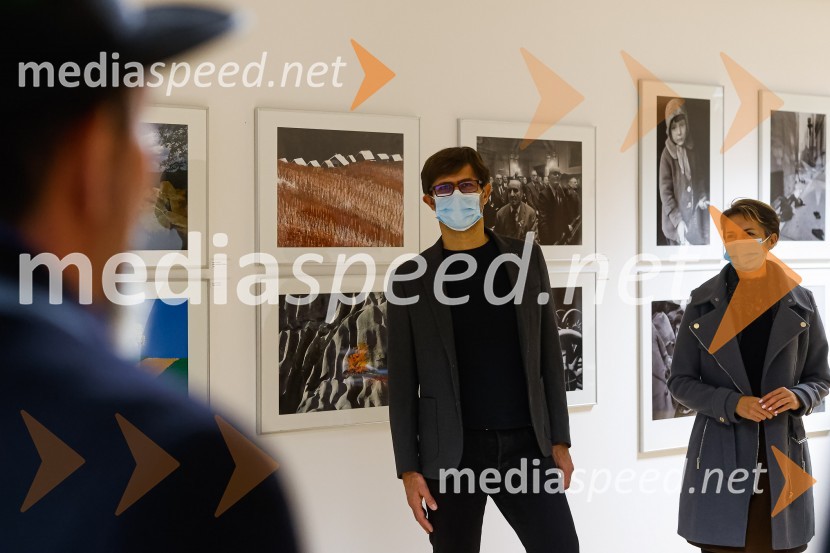  Matjaž Rakovec, župan Mestne občine Kranj;  Ines Šmon, MOKObisk kolednikov na MO Kranj