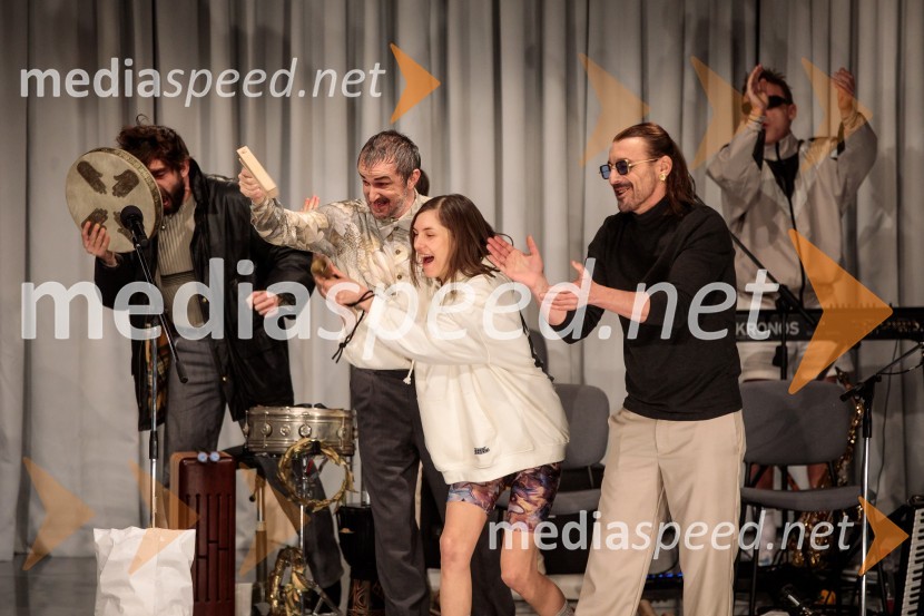  Vito Weis, igralec;  Ivan Peternelj, igralec;  Anja Novak, igralka;  Matej Recer, igralec;  Robert Prebil, igralecPojedina pri Trimalhionu, premiera drame