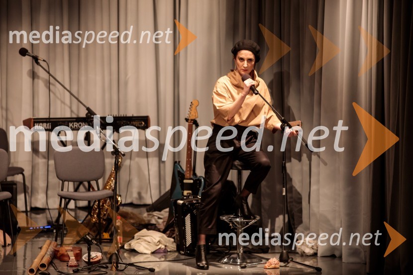  Daša Doberšek, igralkaPojedina pri Trimalhionu, premiera drame