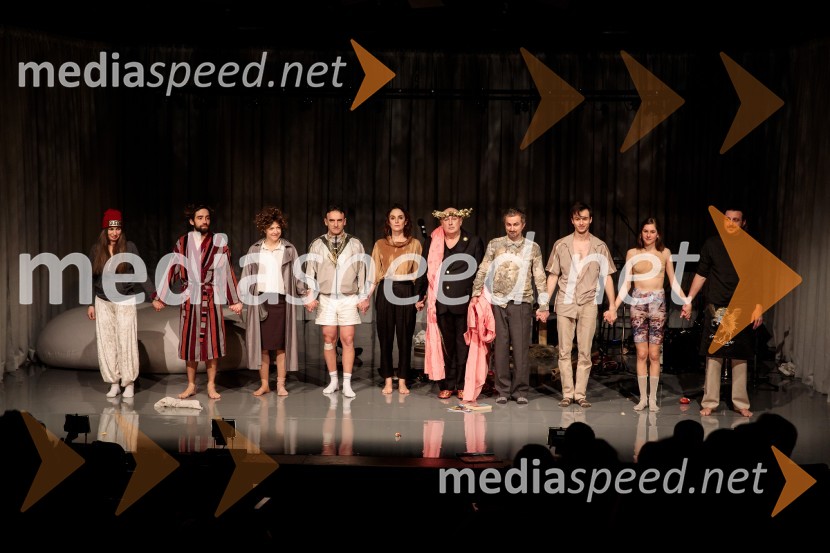  Romana Šalehar, igralka;  Vito Weis, igralec;  Janja Majzelj, igralka;  Robert Prebil, igralec;  Daša Doberšek, igralka;  Ivan Godnič, igralec;  Ivan Peternelj, igralec;  Klemen Kovačič, AGRFT ;  Anja Novak, igralka;  Matej Recer, igralecPojedina pri Trimalhionu, premiera drame