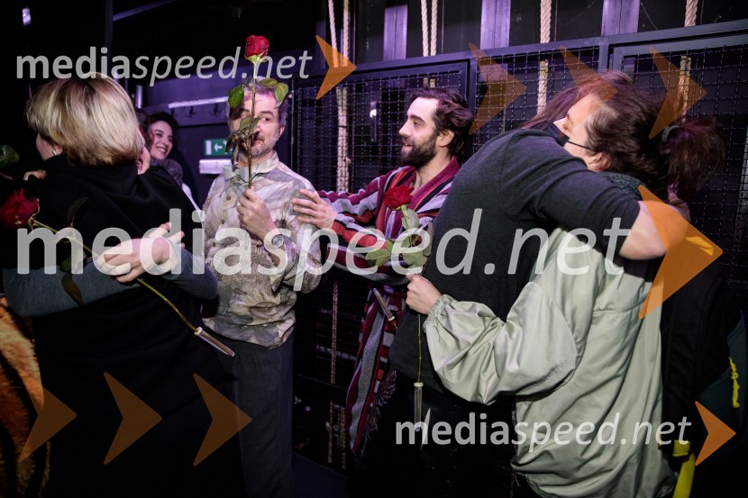 Pojedina pri Trimalhionu, premiera drame