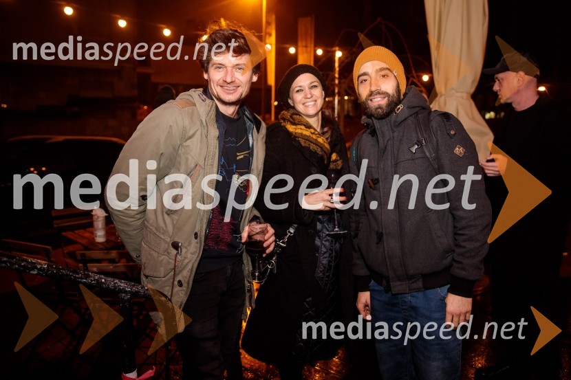  ... ;  Katarina Stegnar, igralka;  Vito Weis, igralecPojedina pri Trimalhionu, premiera drame