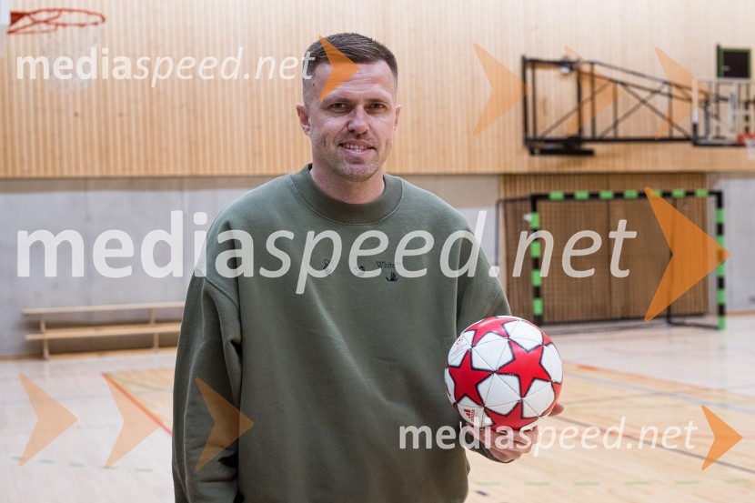  Josip Iličić, nogometaš, Atalanta BCNogometaš Josip Iličić v podporo dobrodelni akciji V Kranju dobro v srcu mislimo