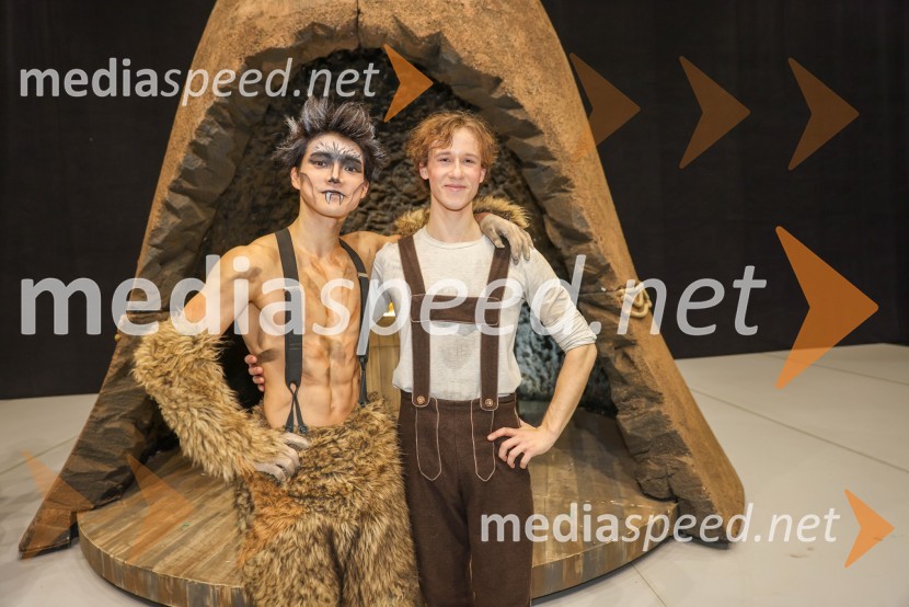  Yuya Omaki, baletni solist;  Jan Trninič, baletni plesalecBaletna pravljica Kekec s Kataleno v živo