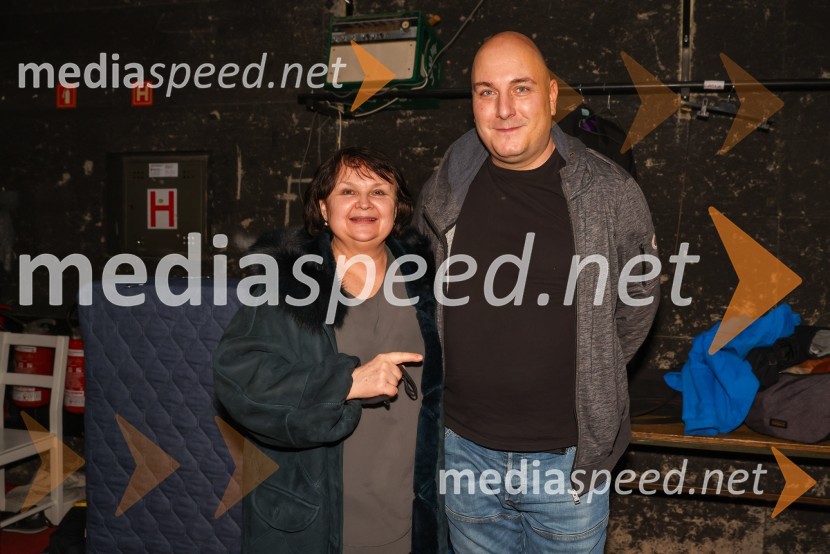  Irena Varga, igralka;  Boštjan Gombač, glasbenikBaletna pravljica Kekec s Kataleno v živo