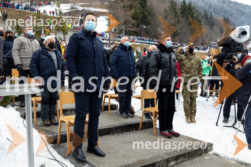  Milan Kučan, nekdanji predsednik Republike Slovenije;  Igor Zorčič, predsednik odbora Državnega zbora RS za infrastrukturo, okolje in prostor;  Borut Pahor, predsednik Republike SlovenijeOsrednja slovesnost ob 80. obletnici dražgoške bitke