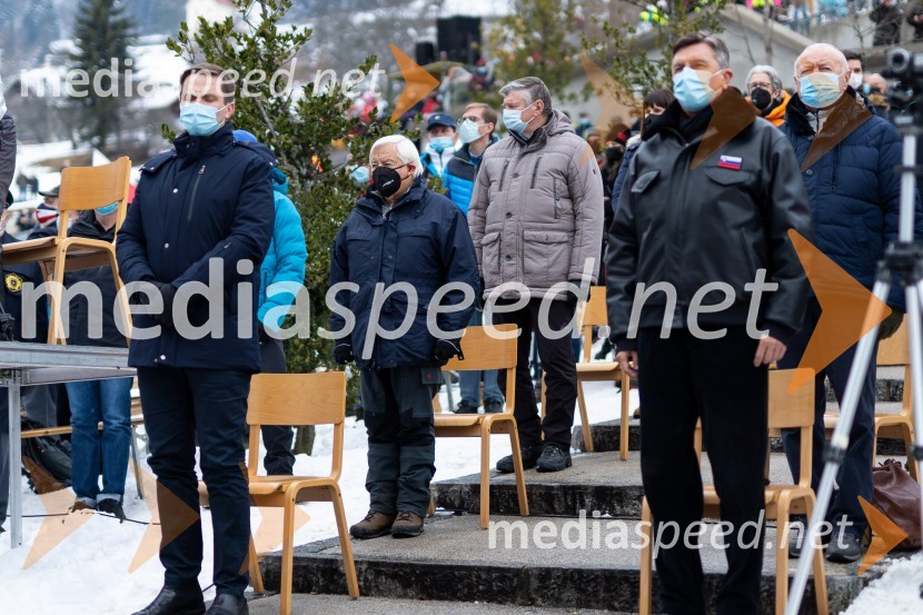  Igor Zorčič, predsednik odbora Državnega zbora RS za infrastrukturo, okolje in prostor;  Milan Kučan, nekdanji predsednik Republike Slovenije;  Borut Pahor, predsednik Republike SlovenijeOsrednja slovesnost ob 80. obletnici dražgoške bitke