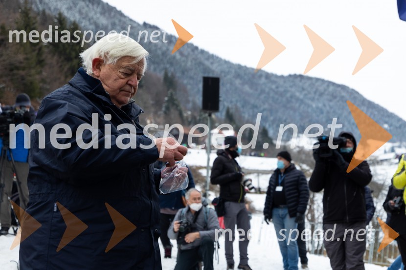  Milan Kučan, nekdanji predsednik Republike SlovenijeOsrednja slovesnost ob 80. obletnici dražgoške bitke