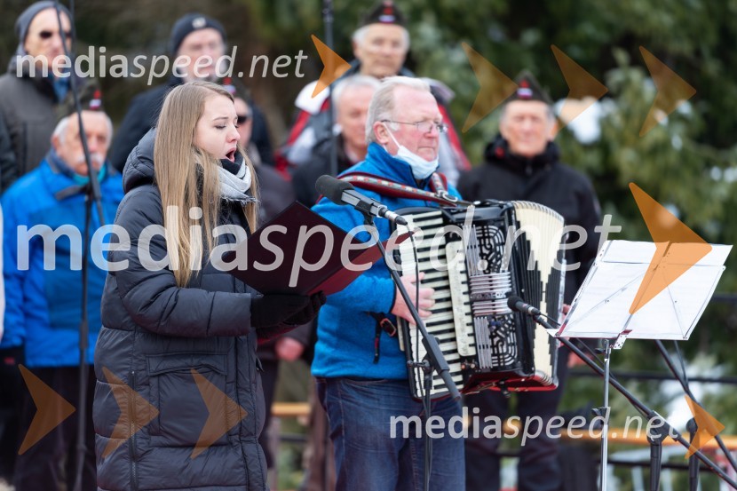  Gaja Sorč, sopranistkaOsrednja slovesnost ob 80. obletnici dražgoške bitke