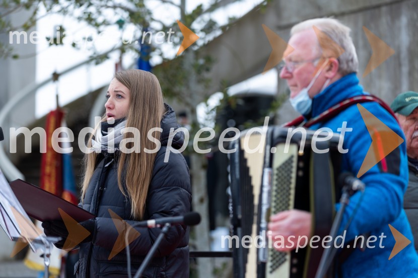  Gaja Sorč, sopranistkaOsrednja slovesnost ob 80. obletnici dražgoške bitke