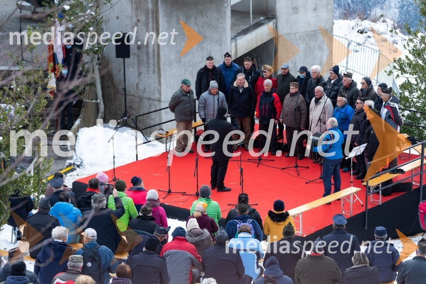 Partizanski pevski zborOsrednja slovesnost ob 80. obletnici dražgoške bitke