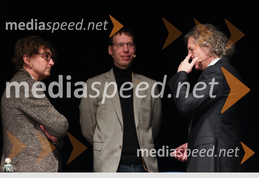  Marko Crnkovič, kolumnist, urednik portala Fokus Pokus;  Luka Lisjak Gabrijelčič, zgodovinar; dr. Robert Golob, predsednik uprave, GEN-IV kakšni državi želimo živeti, javna tribuna gibanja Bodi sprememba