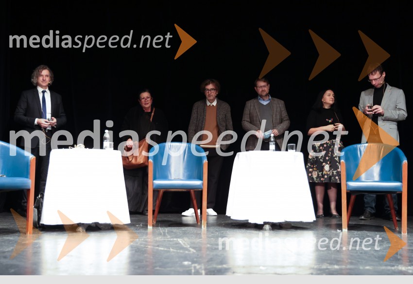 dr. Robert Golob, predsednik uprave, GEN-I; dr. Vesna  Vuk Godina, antropologinja, predavateljica;  Marko Crnkovič, kolumnist, urednik portala Fokus Pokus;  Anže Erbežnik, pravnik;  izr. prof. dr.  Janja Hojnik, Prorektorica Univerze v Mariboru za kakovost, kadre in pravne zadeve, Univerza v Mariboru;  Luka Lisjak Gabrijelčič, zgodovinarV kakšni državi želimo živeti, javna tribuna gibanja Bodi sprememba