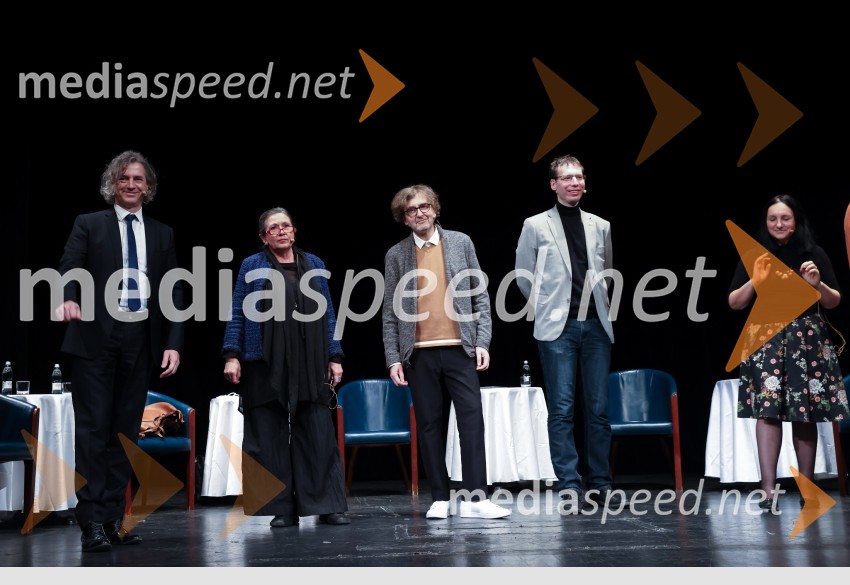 dr. Robert Golob, predsednik uprave, GEN-I; dr. Vesna  Vuk Godina, antropologinja, predavateljica;  Marko Crnkovič, kolumnist, urednik portala Fokus Pokus;  Luka Lisjak Gabrijelčič, zgodovinar;  izr. prof. dr.  Janja Hojnik, Prorektorica Univerze v Mariboru za kakovost, kadre in pravne zadeve, Univerza v MariboruV kakšni državi želimo živeti, javna tribuna gibanja Bodi sprememba