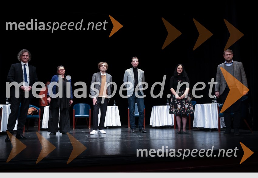 dr. Robert Golob, predsednik uprave, GEN-I; dr. Vesna  Vuk Godina, antropologinja, predavateljica;  Marko Crnkovič, kolumnist, urednik portala Fokus Pokus;  Luka Lisjak Gabrijelčič, zgodovinar;  izr. prof. dr.  Janja Hojnik, Prorektorica Univerze v Mariboru za kakovost, kadre in pravne zadeve, Univerza v Mariboru;  Anže Erbežnik, pravnikV kakšni državi želimo živeti, javna tribuna gibanja Bodi sprememba