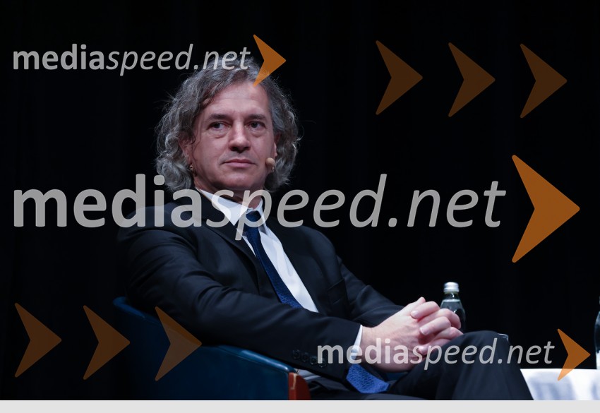 dr. Robert Golob, predsednik uprave, GEN-IV kakšni državi želimo živeti, javna tribuna gibanja Bodi sprememba