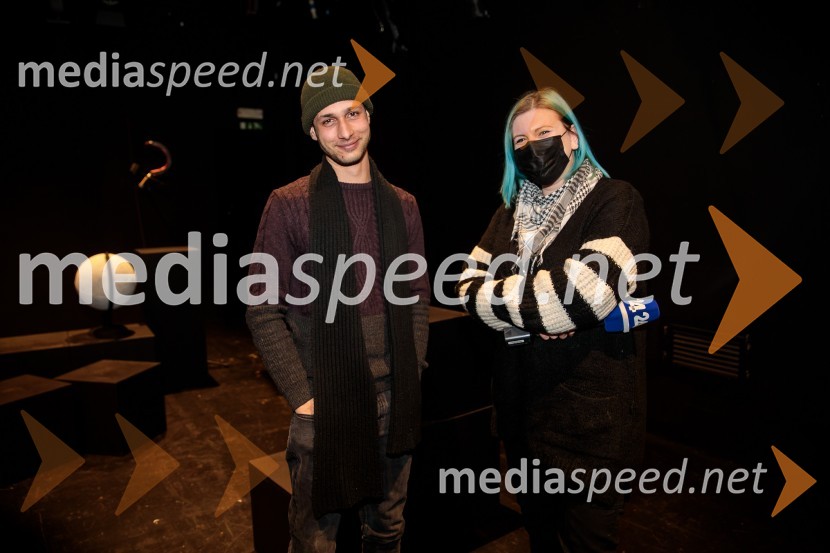  Voranc  Boh, igralec;  Tanja Divac, novinarkaVse to sem videla, ko sem letela mimo, premiera kozmomjuzikla