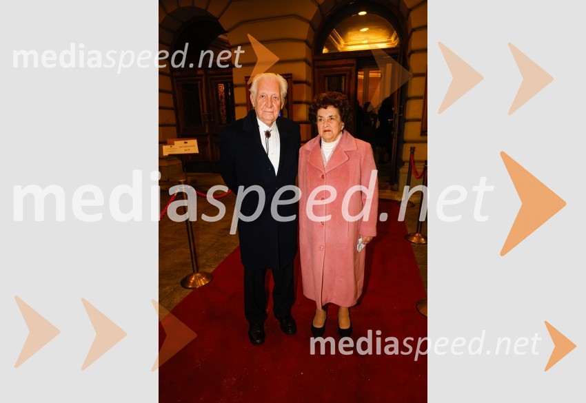  Pavel Mihelčič, skladatelj;  Majda MihelčičLjubezenski napoj, premiera opere