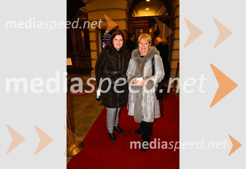  Teja Pelko, novinarka, Svet24;  Irena ButolnLjubezenski napoj, premiera opere