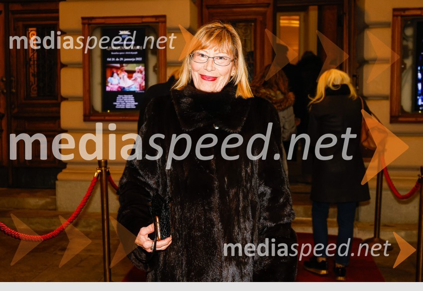 Ljubezenski napoj, premiera opere