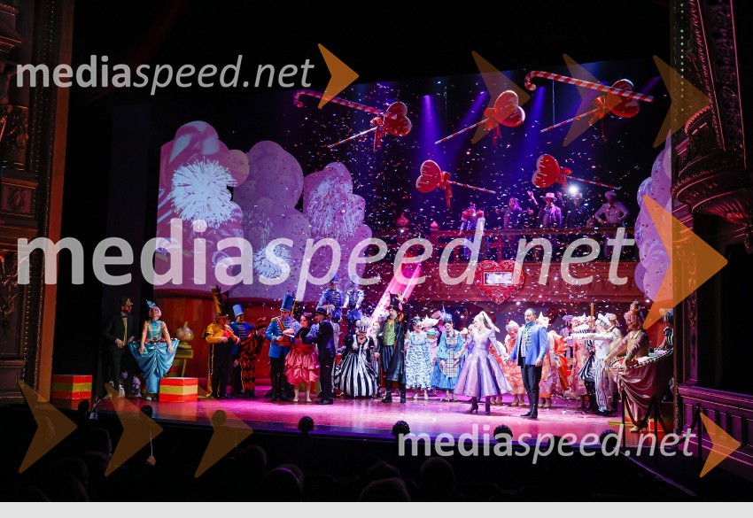 Ljubezenski napoj, premiera opere