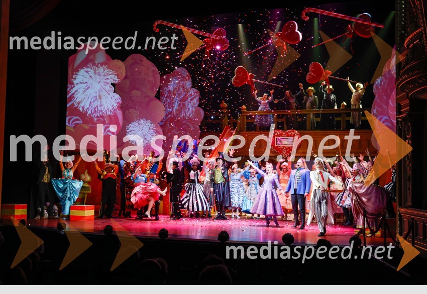 Ljubezenski napoj, premiera opere